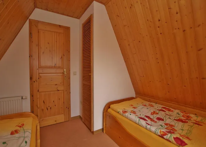 In Lichtenhain بيت للعطل