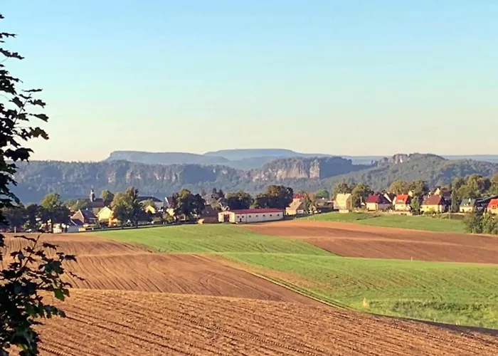 In Lichtenhain بيت للعطل