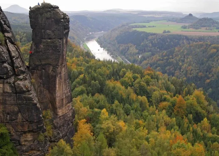 In Lichtenhain زبنيتس